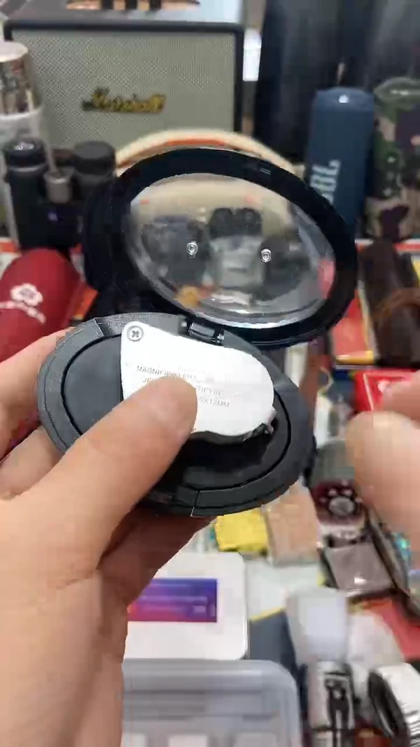瓷片闪购商品 如图所示