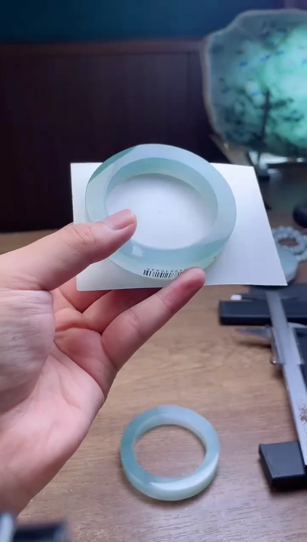 未镶嵌手镯定制翡翠W*Y定制