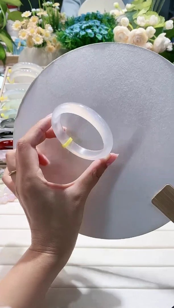 手镯玛瑙/玉髓未镶嵌37-55.3