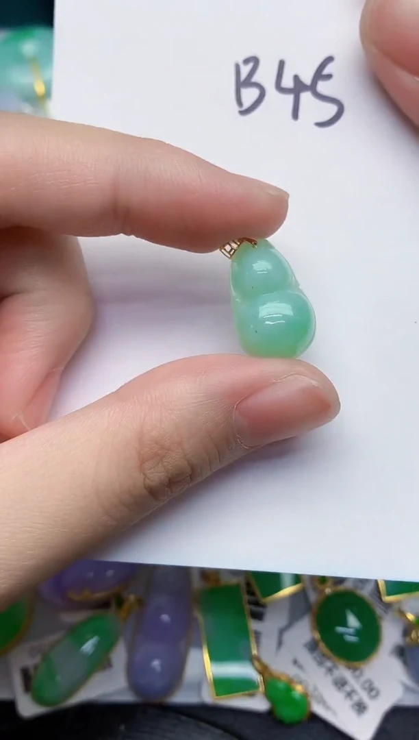 【闪购商品】翡翠颈饰18K金镶嵌000000000