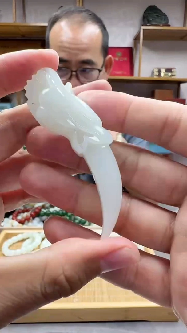 和田玉未镶嵌挂件1于阗