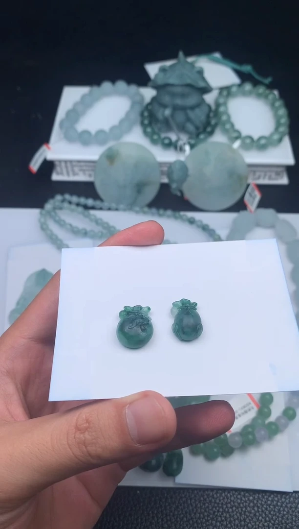 定制翡翠未镶嵌Ｚ*昕福袋