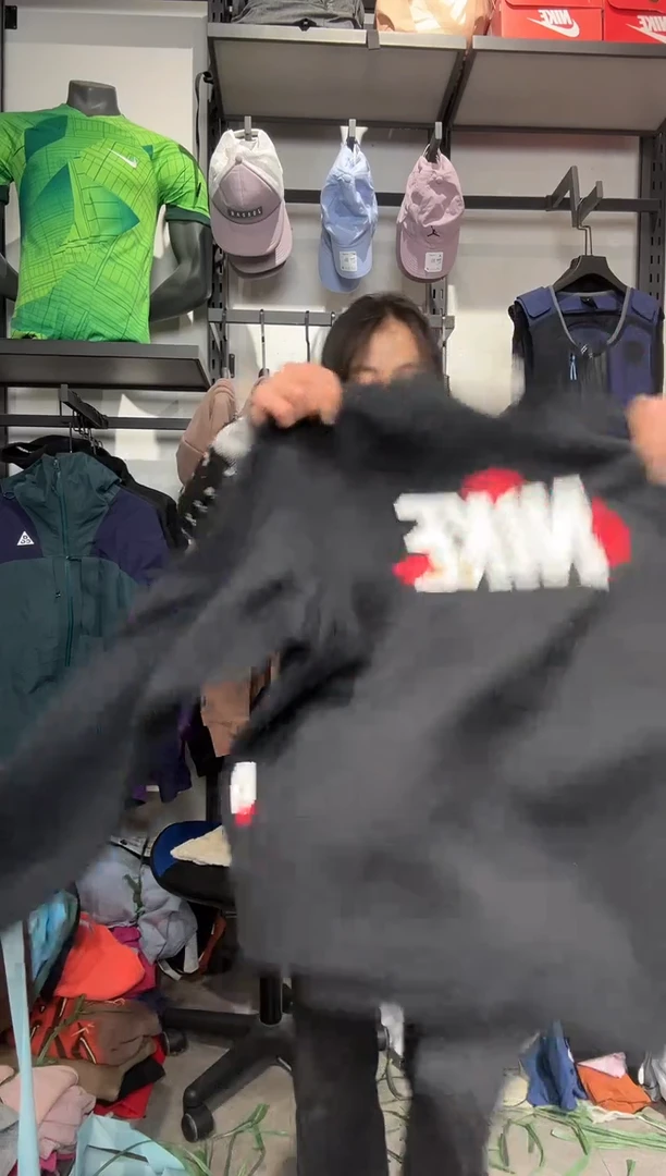 1540编码 瑕疵款直播间过款为准 尺码M