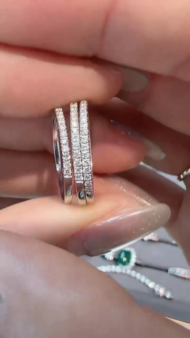 【闪购商品】钻石戒指/指环18K金镶嵌多样性发一