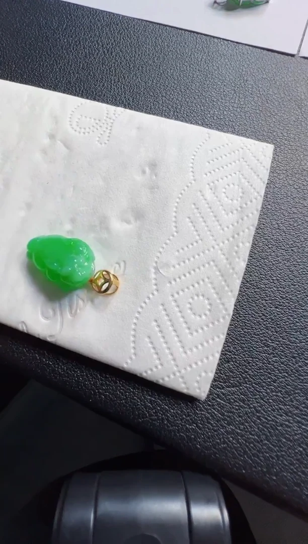 吊坠(不含链)18K金镶嵌翡翠1580