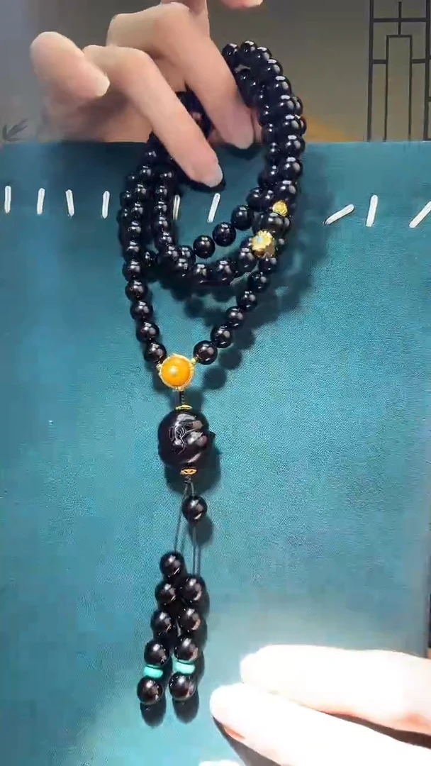 【闪购商品】琥珀裸石未镶嵌A0419翳珀