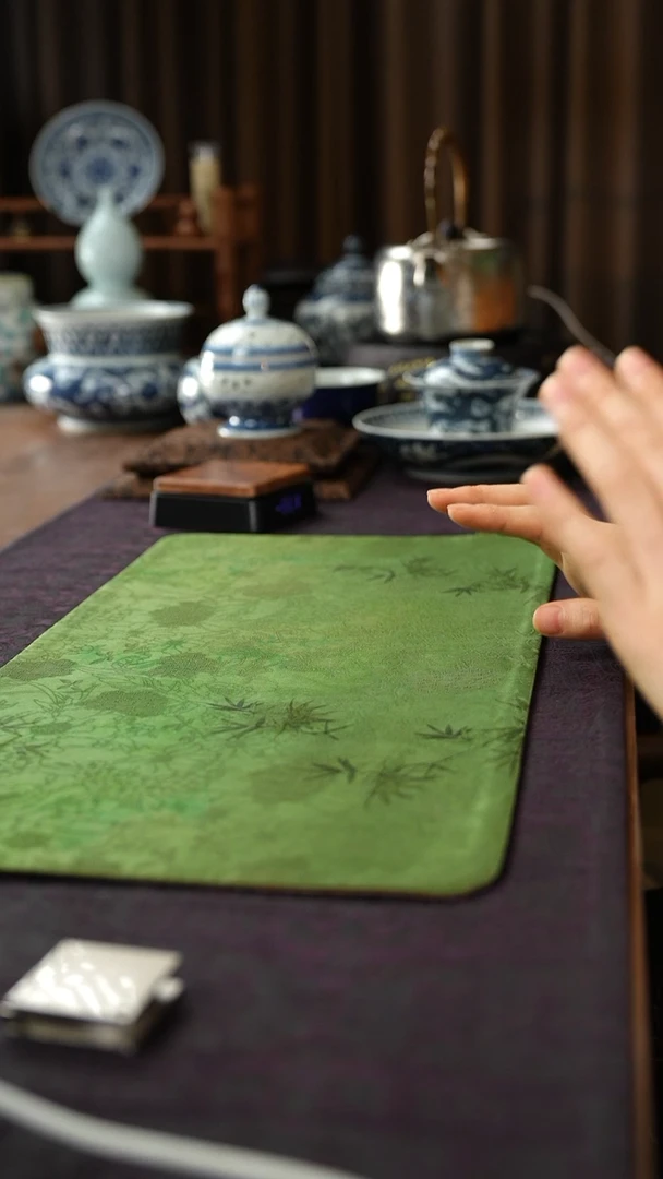 慢蓝-香云纱茶巾