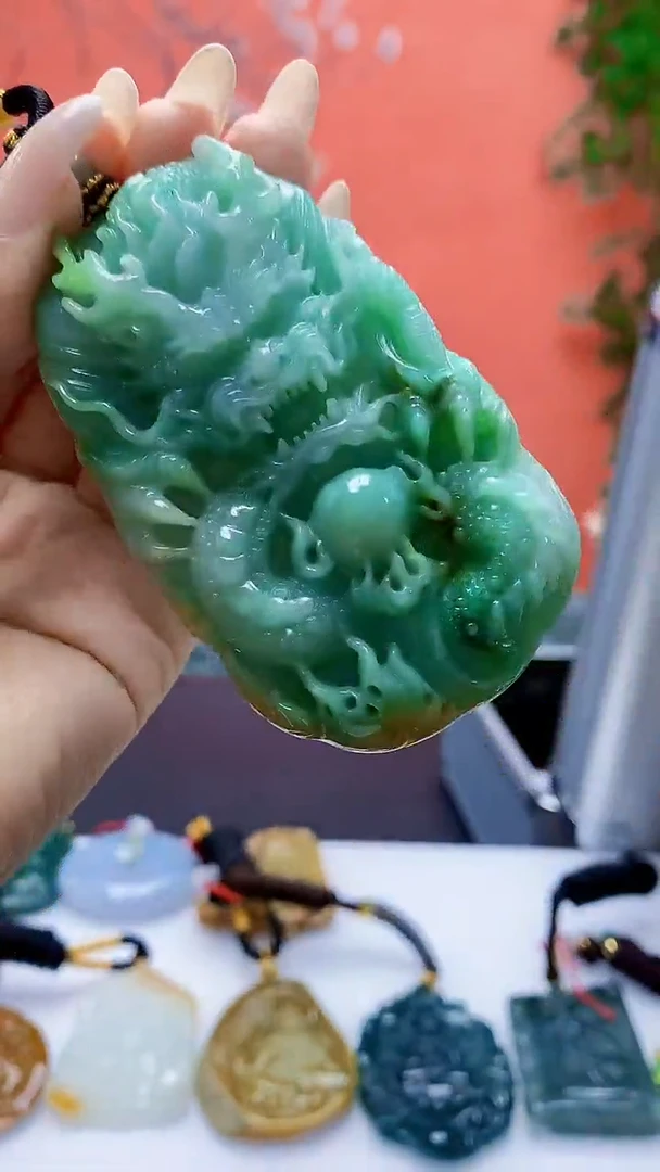 未镶嵌定制翡翠5060ty-毛货挂件195