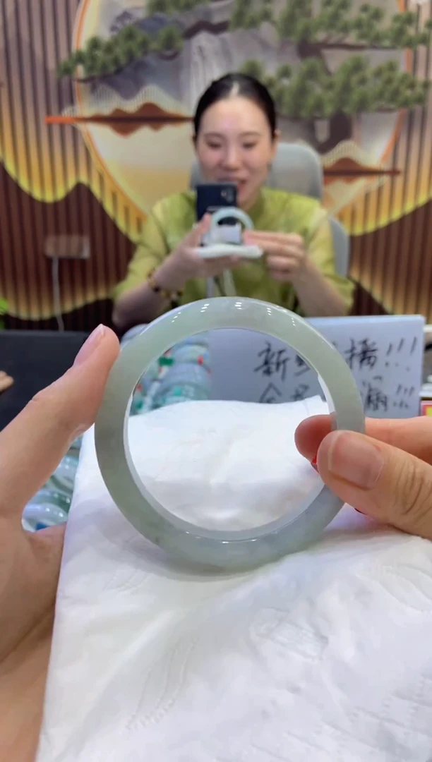 未镶嵌手镯翡翠00002589