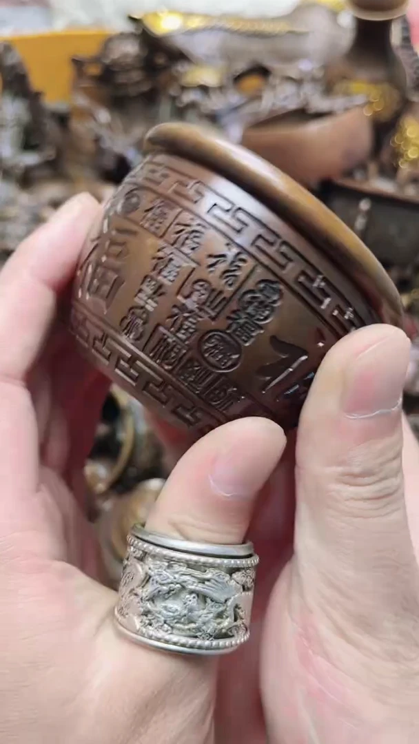 精美铜器点击下单