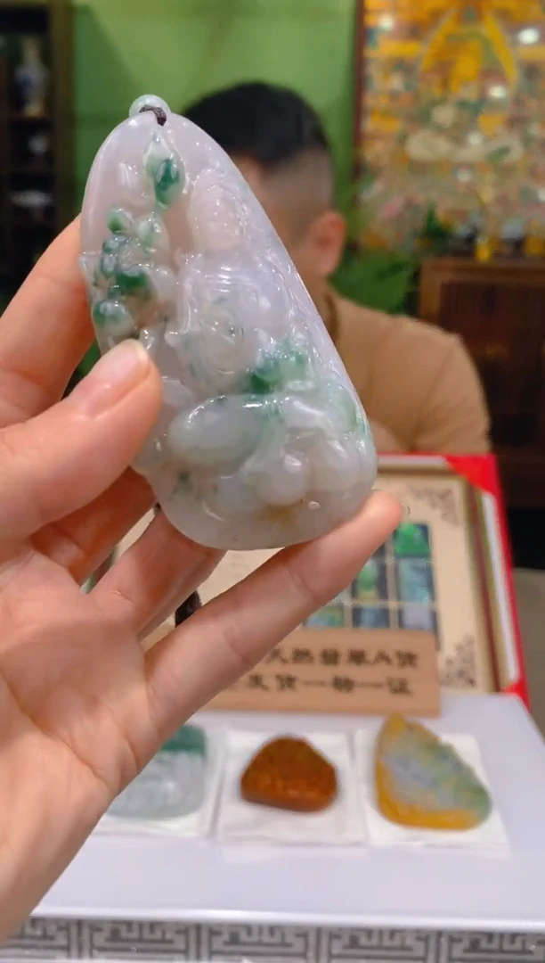 未镶嵌定制翡翠20251116021