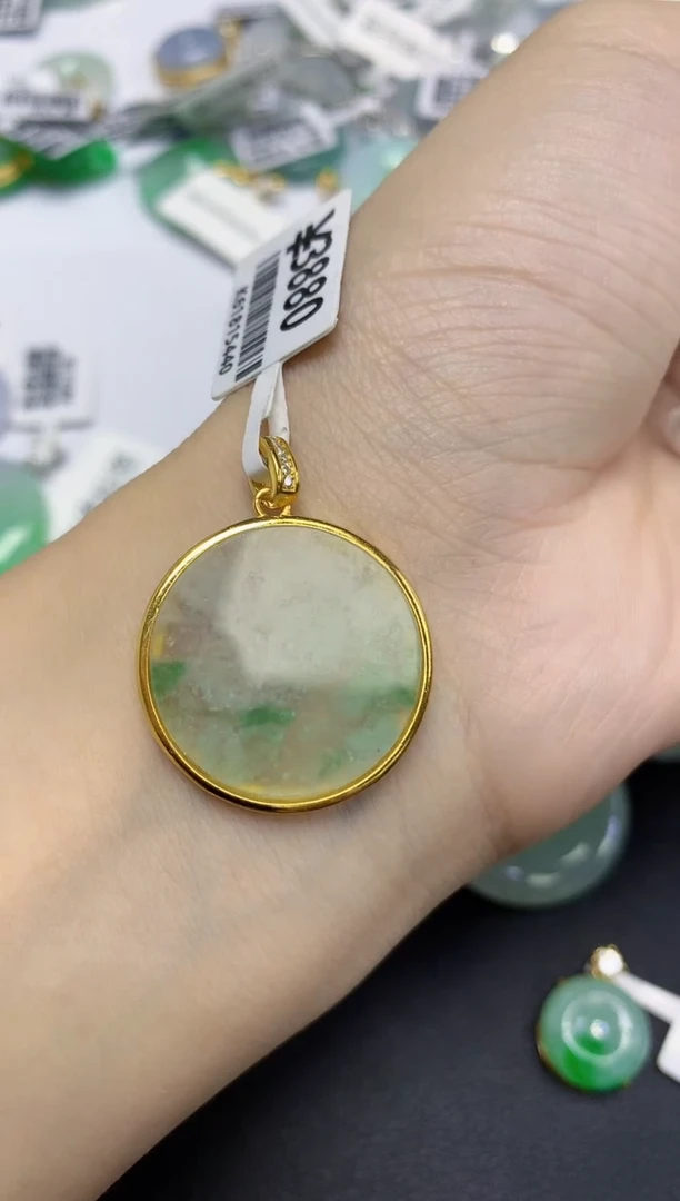 颈饰未镶嵌翡翠天然缅甸翡翠A货多样性发一件