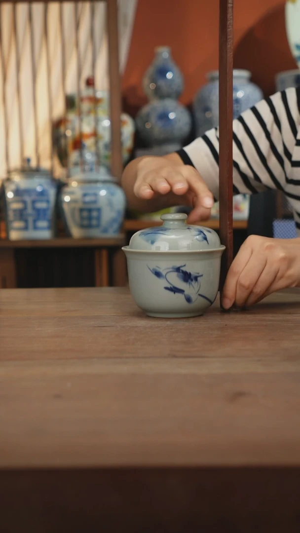 现代景德镇设计师釉下手绘陶瓷餐具