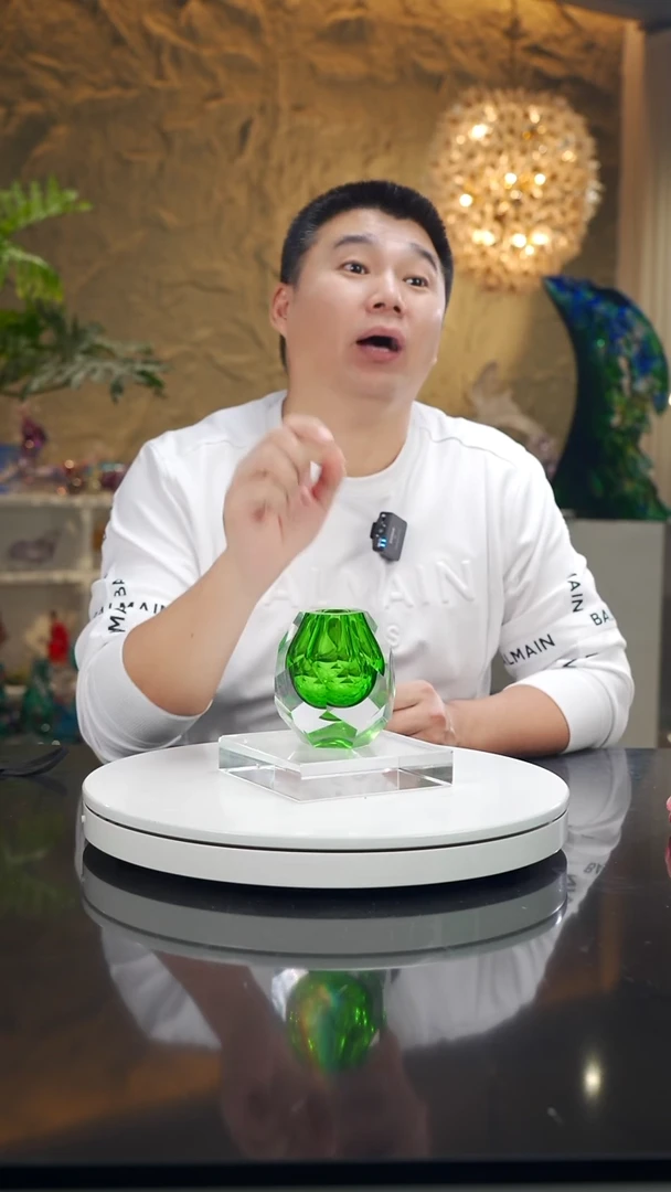 摆件福利绿色切面香薰瓶