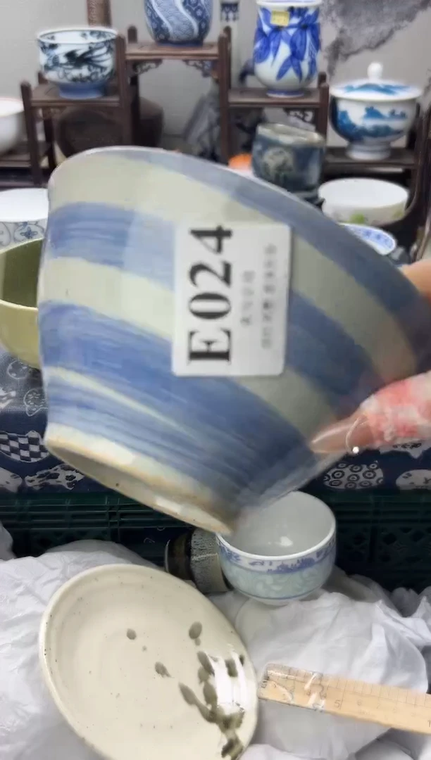 瓷片年****吃  E024