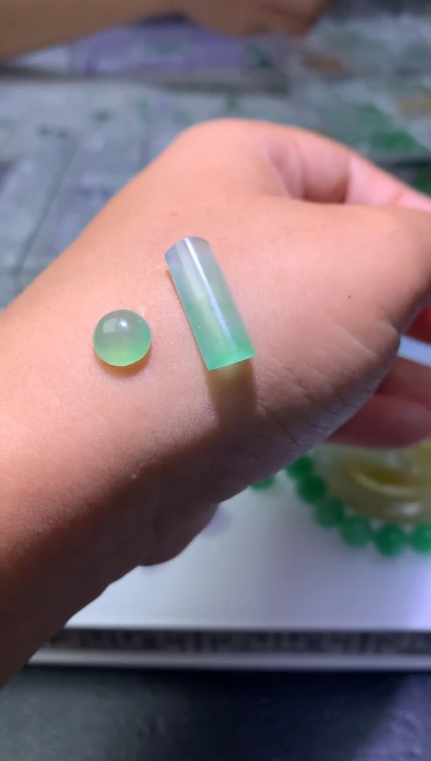 未镶嵌定制翡翠塑*毛货