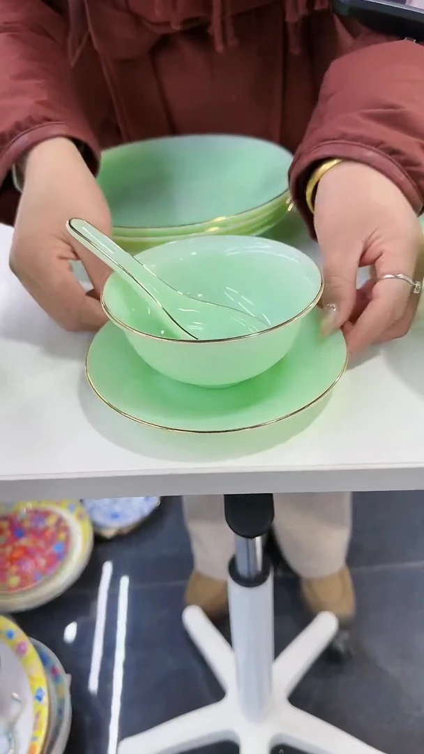 【闪购商品】瓷片玉瓷碟碗勺三件套10只