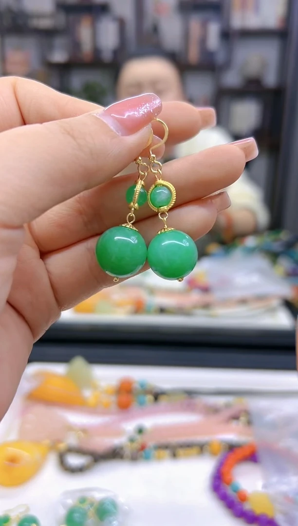 【闪购商品】翡翠耳饰14K金镶嵌耳坠E226