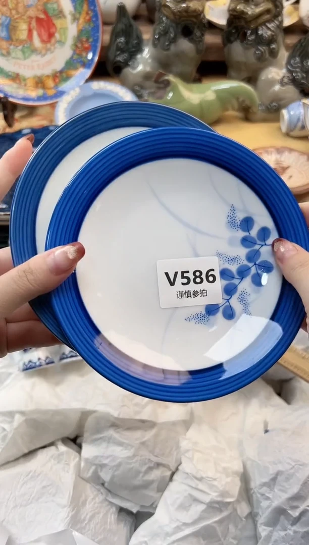 瓷片琳* 586