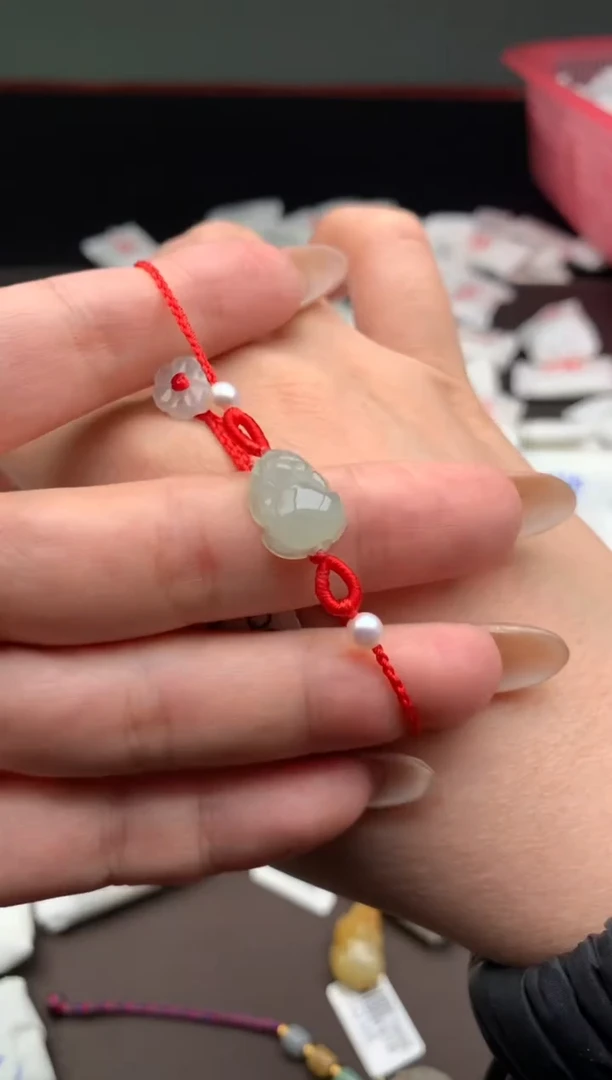 【闪购商品】翡翠手绳未镶嵌   一