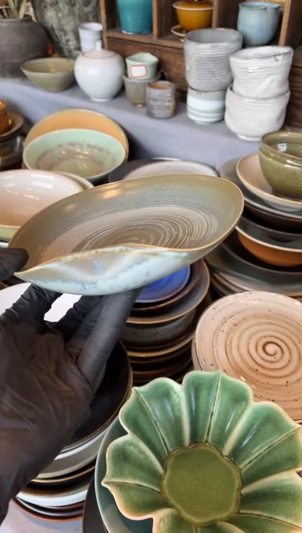 【闪购商品】瓷片850微瑕手工刷釉荷口盘
