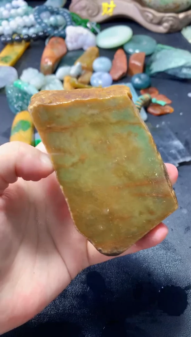 翡翠未镶嵌颈饰041天然翡翠