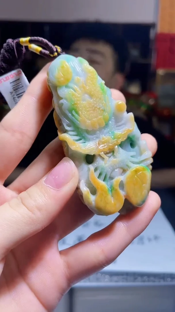 【闪购商品】翡翠吊坠(不含链)未镶嵌C112