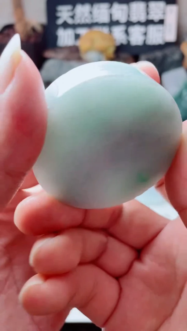 翡翠未镶嵌颈饰3130......