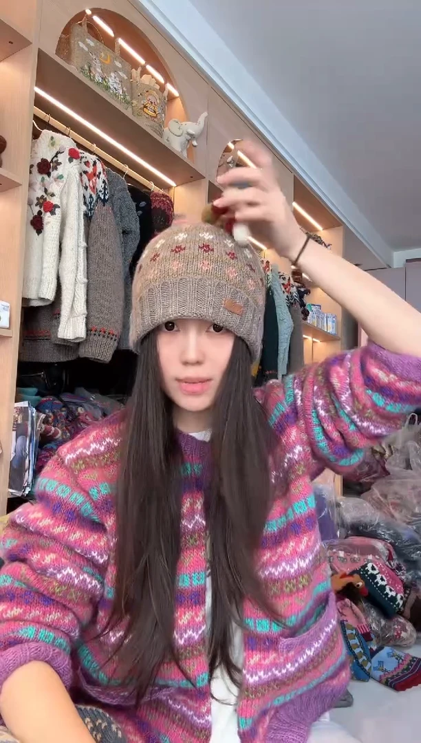 羊毛灰色好事发生帽