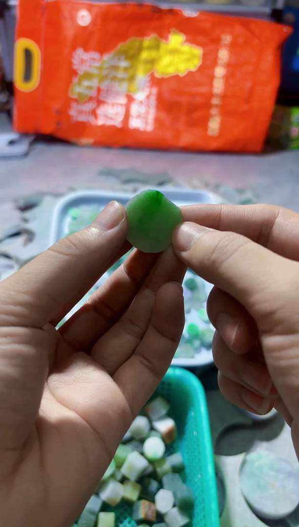 翡翠裸石翡翠裸石缅甸翡翠A货95