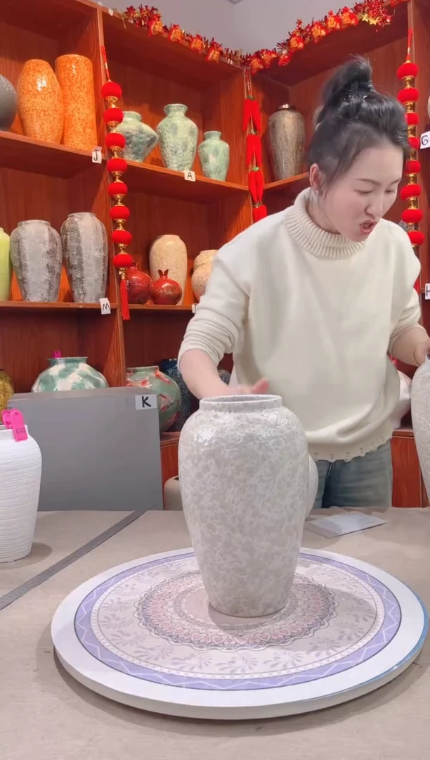 【闪购商品】瓶茶白 中号  陶瓷花瓶 无花