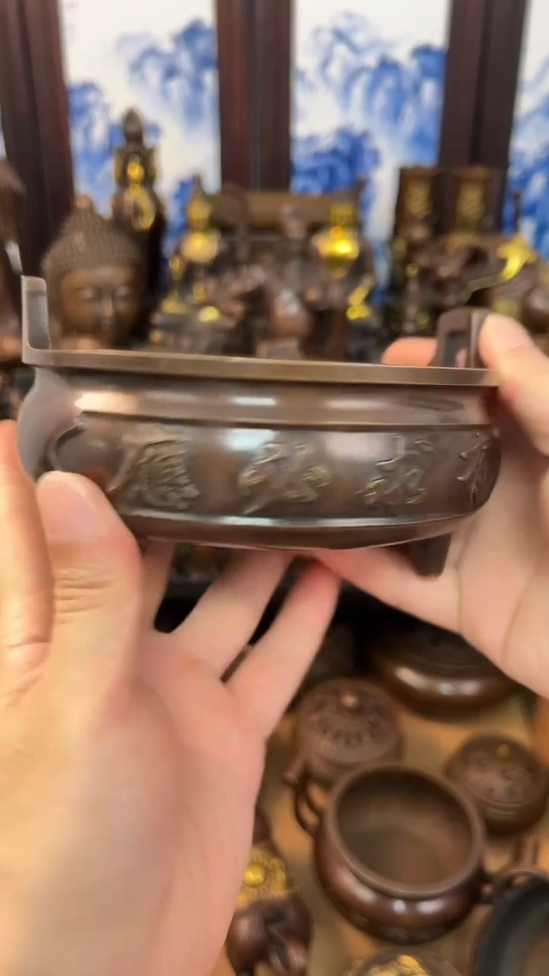 诚信经营  铜器摆件