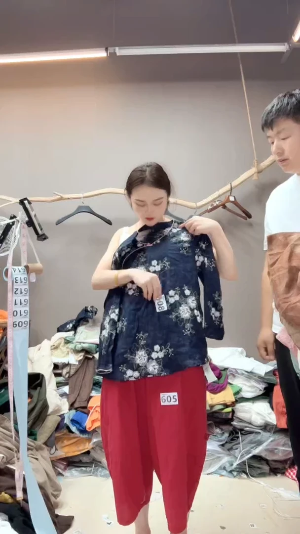 小睿麻衣服饰608