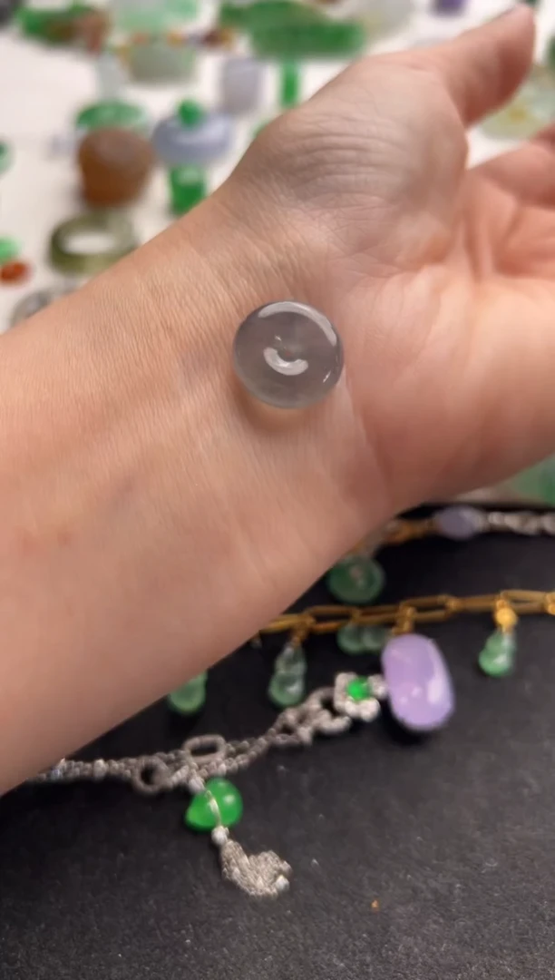 定制翡翠未镶嵌黑冰平安扣3500