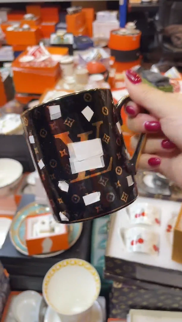 杯鸿辉家品牌瓷器，京东包邮！