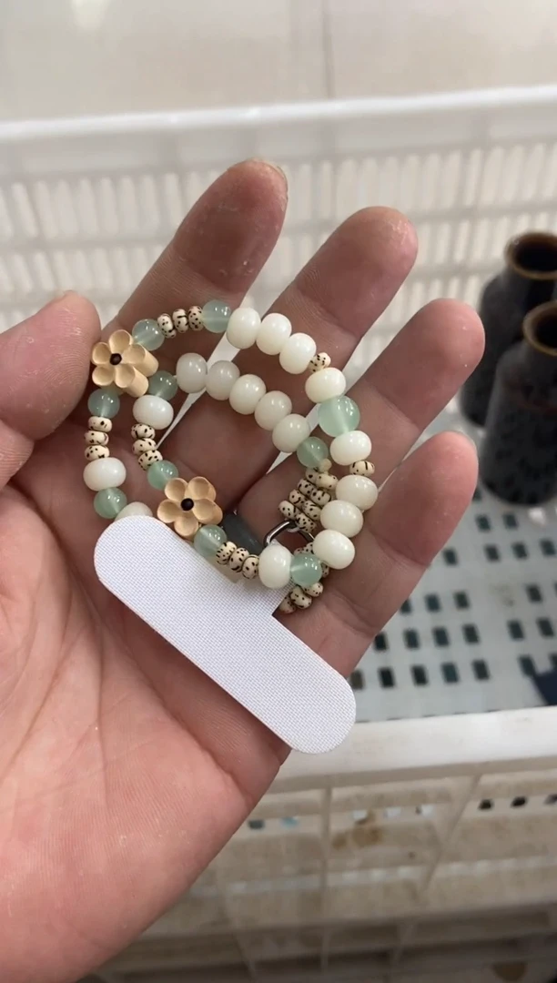 杯无运费险有瑕疵的摄影的产品有使用过的痕迹有点脏介意勿拍