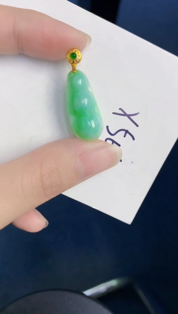 颈饰未镶嵌翡翠天然翡翠缅甸A货
