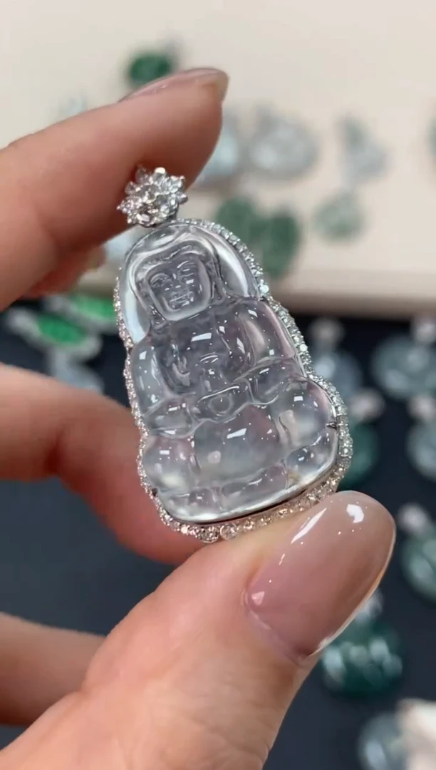 翡翠18K金镶嵌吊坠(不含链)观音吊坠16800