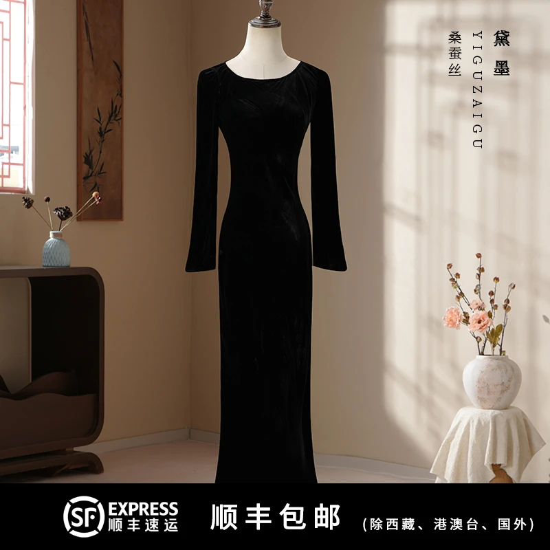 黛墨/一顾再顾秋冬丝绒斜裁连衣裙气质收腰显瘦日常优雅