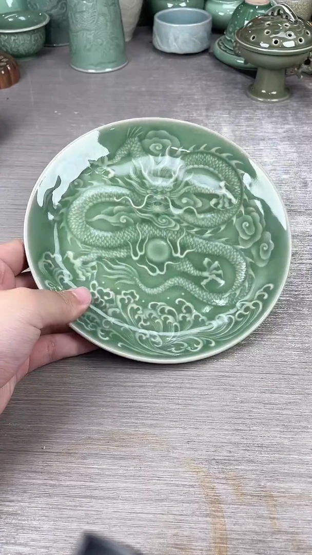 龙泉青瓷仓储大放漏