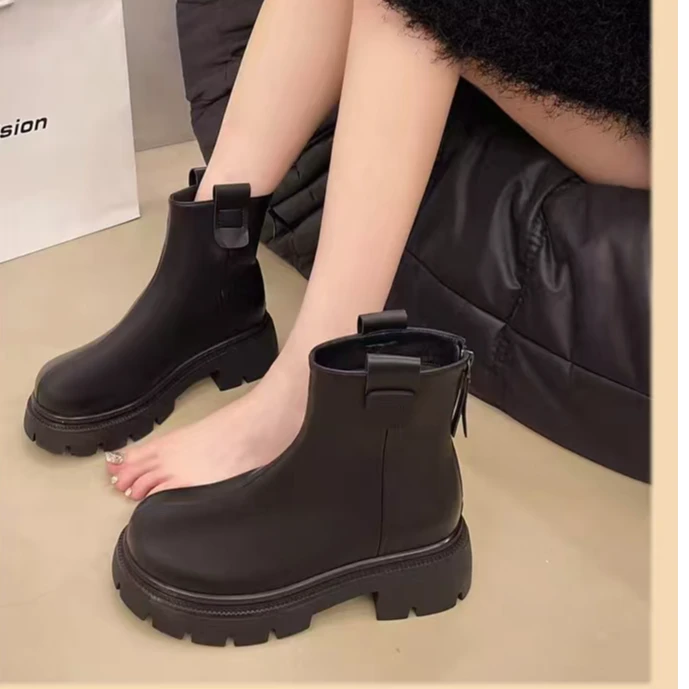 6168A   秋冬新款时尚百搭圆头时装短靴加绒