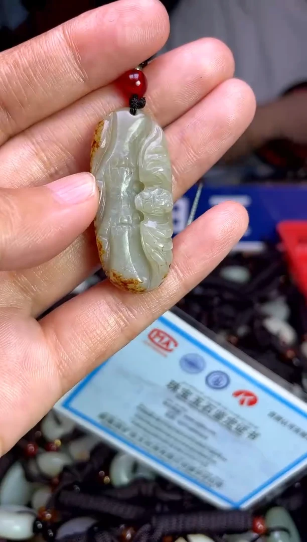 未镶嵌和田玉挂件1