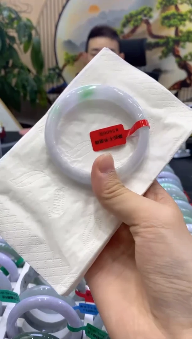 翡翠手镯未镶嵌0000007710