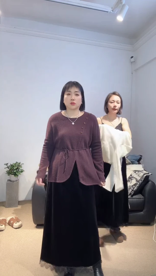 紫色毛衫8662不退不换