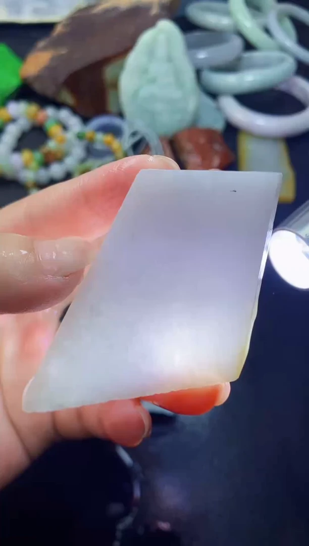 【闪购商品】翡翠颈饰未镶嵌065天然翡翠