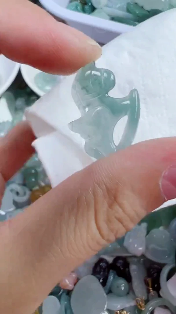 散珠翡翠484号链接，A货翡翠