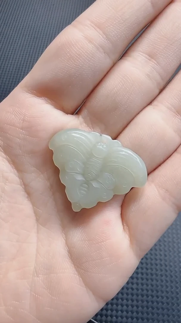 和田玉未镶嵌吊坠(不含链)206蝴蝶