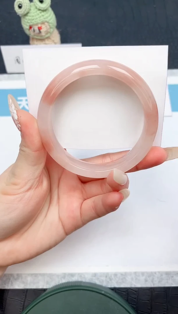 【闪购商品】石英质玉手镯未镶嵌19-60