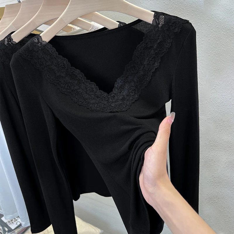 蕾丝花边V领打底衫女薄款内搭修身长袖上衣春秋新款正肩黑色T恤衫