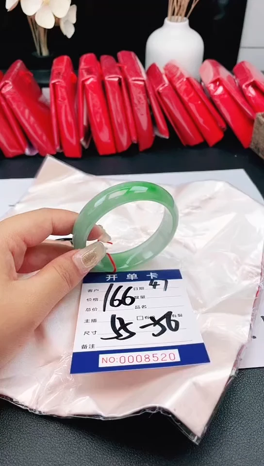 手镯圈口适合下单，圈口